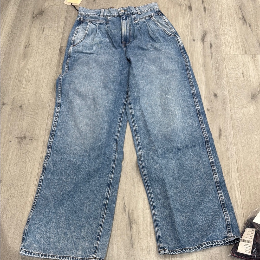 GRLFRND Morgan Pleated High-rise Wide-leg Jeans - Blue - Picture 3 of 8